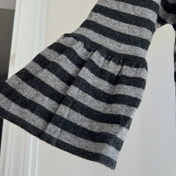 Italian Made wool + cashmere top - Picture 2 of 5